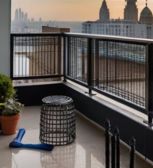 Как эффективно очистить балкон от голубиного помета и предотвратить его появление?