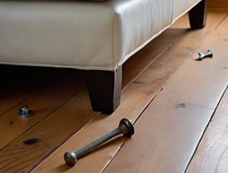 Как избавиться от скрипа полов: причины, методы и профилактика