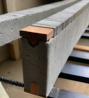 Как надежно закрепить доску на газобетонной стене: советы и ошибки, которых стоит избегать