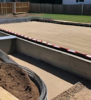 Как подготовить и залить бетонный двор: пошаговое руководство для прочного результата