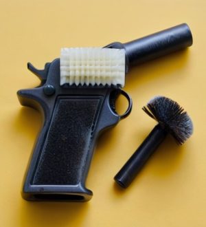 Как правильно чистить пистолет для монтажной пены: продлите срок службы и улучшите качество работы