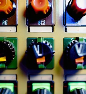 Как выбрать автоматический выключатель для оборудования 15 кВт: руководство по безопасности и эффективности