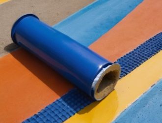 Как выбрать и нанести краску для бетона, чтобы ваш двор стал эстетичным и долговечным