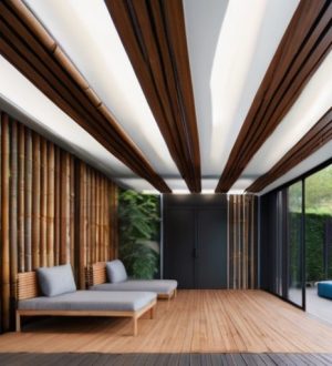 Как выбрать идеальный потолок для террасы: от дерева до натяжных решений