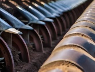 Как заточка фрез на мотоблоке улучшает производительность и продлевает срок службы техники