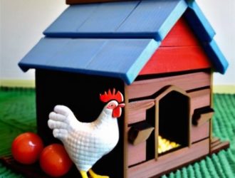 Почему куры клюют пенопласт и как защитить их от этой привычки?