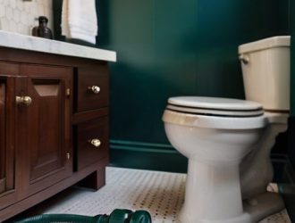 Как избежать засора унитаза: эффективные решения и профилактика