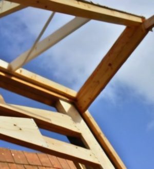 Односкатная крыша для пристроя: пошаговое руководство по строительству и уходу