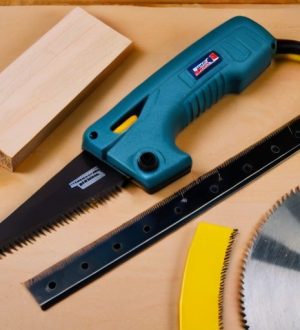 Сабельные пилы: Многофункциональный инструмент для резки различных материалов