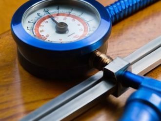 Холодная сварка: Как время застывания влияет на качество соединений