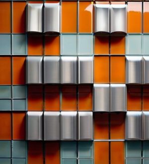 Идеальный фасад: Как правильно установить плитку Технониколь Hauberk на пеноплекс