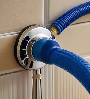 Как правильно открутить лейку душа от шланга: пошаговое руководство для домашних мастеров