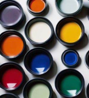 Как правильно подготовить стены к оклейке обоями: важность грунтовки и советы по нанесению