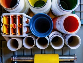 Как правильно покрасить пластиковые трубы: пошаговое руководство для идеального результата