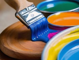 Водоэмульсионная краска для дерева: все, что нужно знать перед покраской